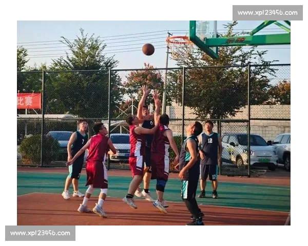 高清篮球直播全程跟踪精彩赛事即时更新让你不错过每一场精彩对决 - 副本 (2) - 副本 - 副本 - 副本